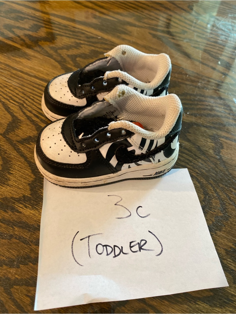 Nike Toddler Black and White Zebra Accent Sneakers